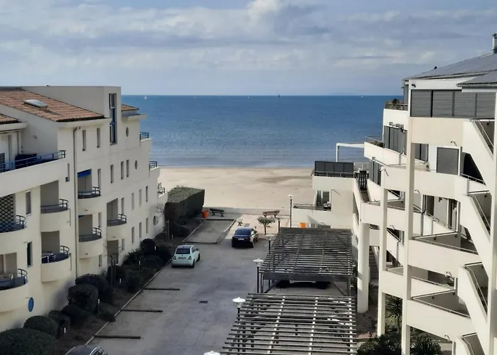 Appartement Chateau Leenhardt - T2 Face A La *