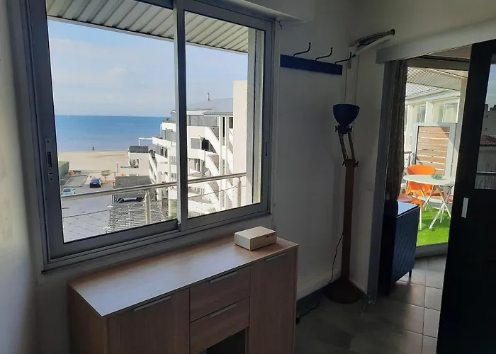 Apartment Chateau Leenhardt - T2 Face A La